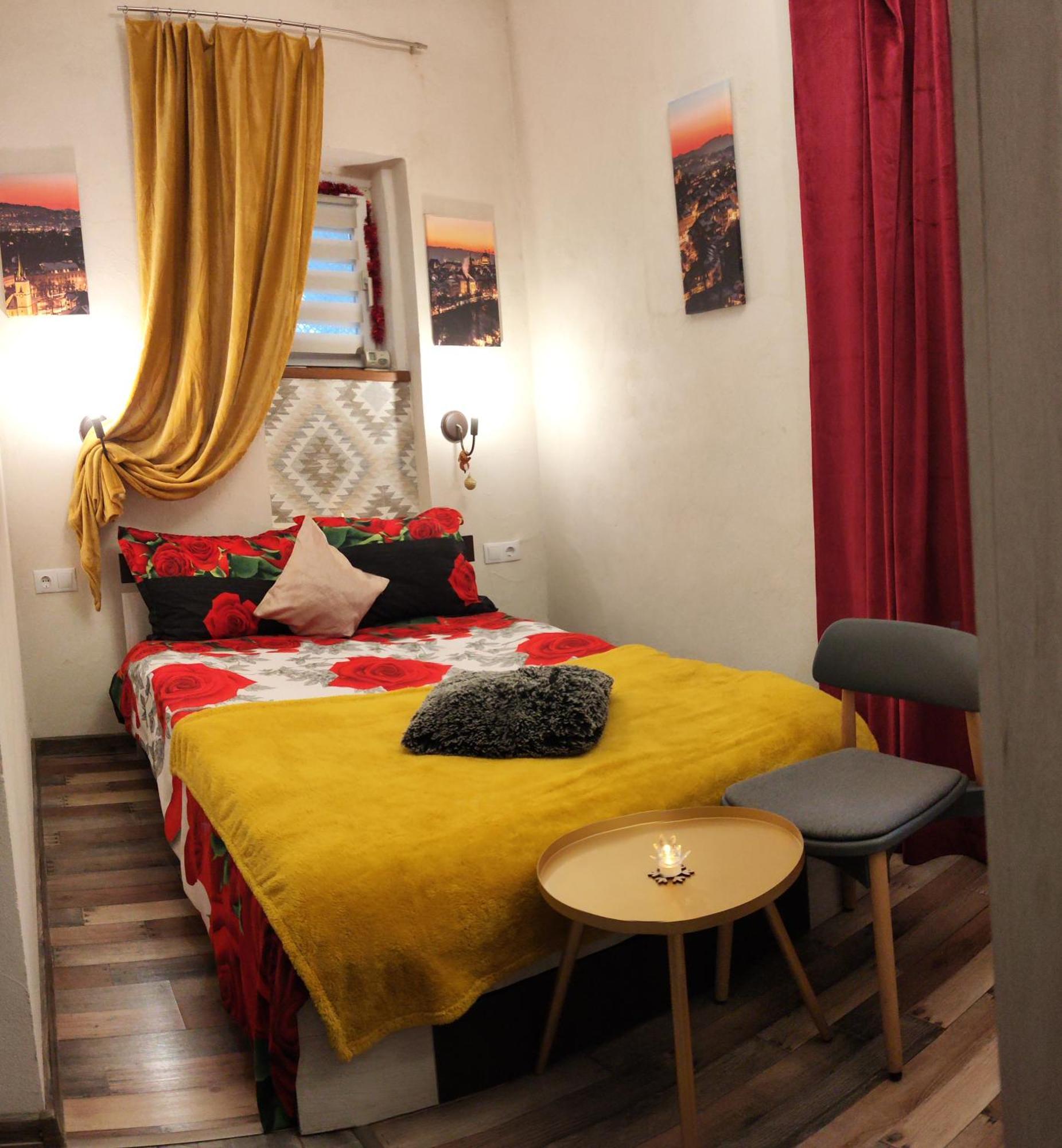 Old City Romantic Studio Braşov Quarto foto